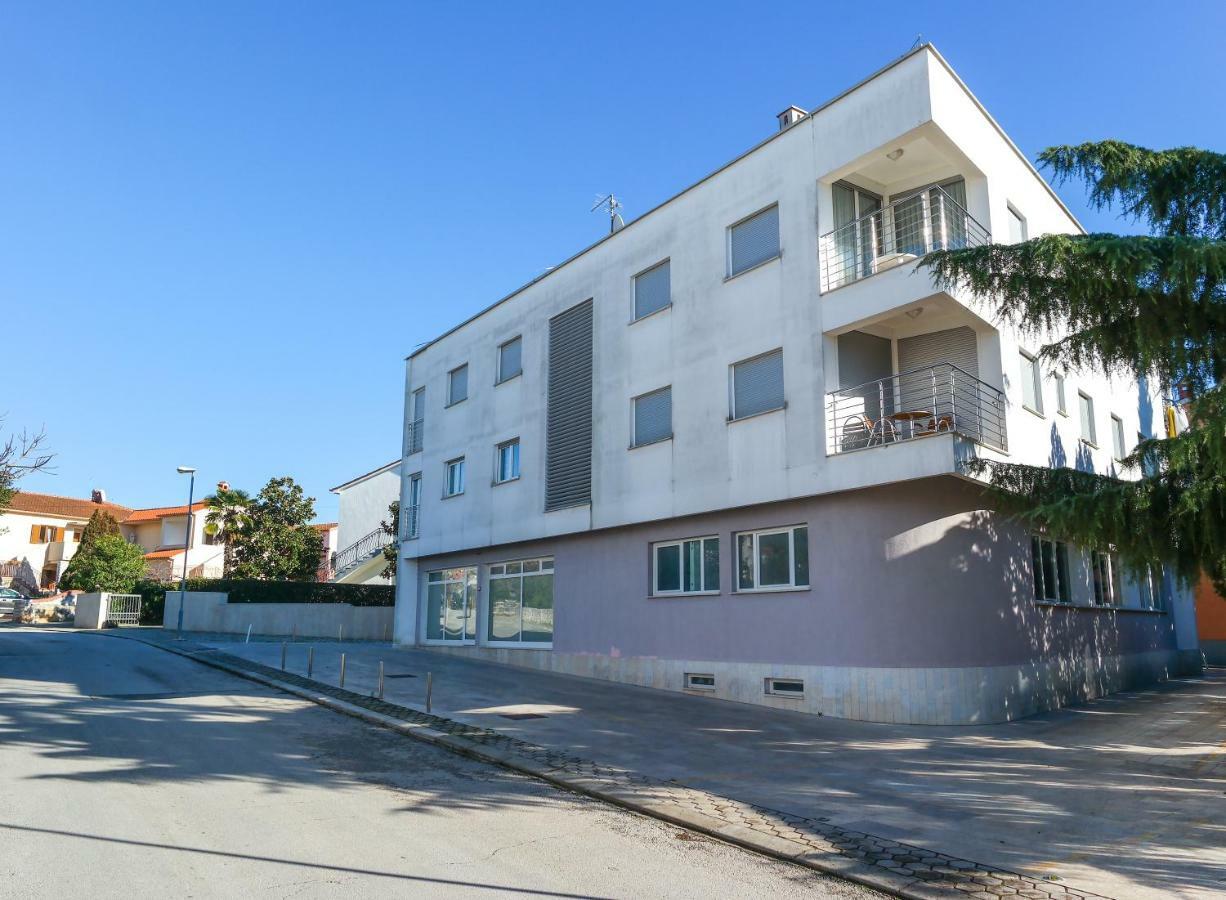 White Apartment Rovinj